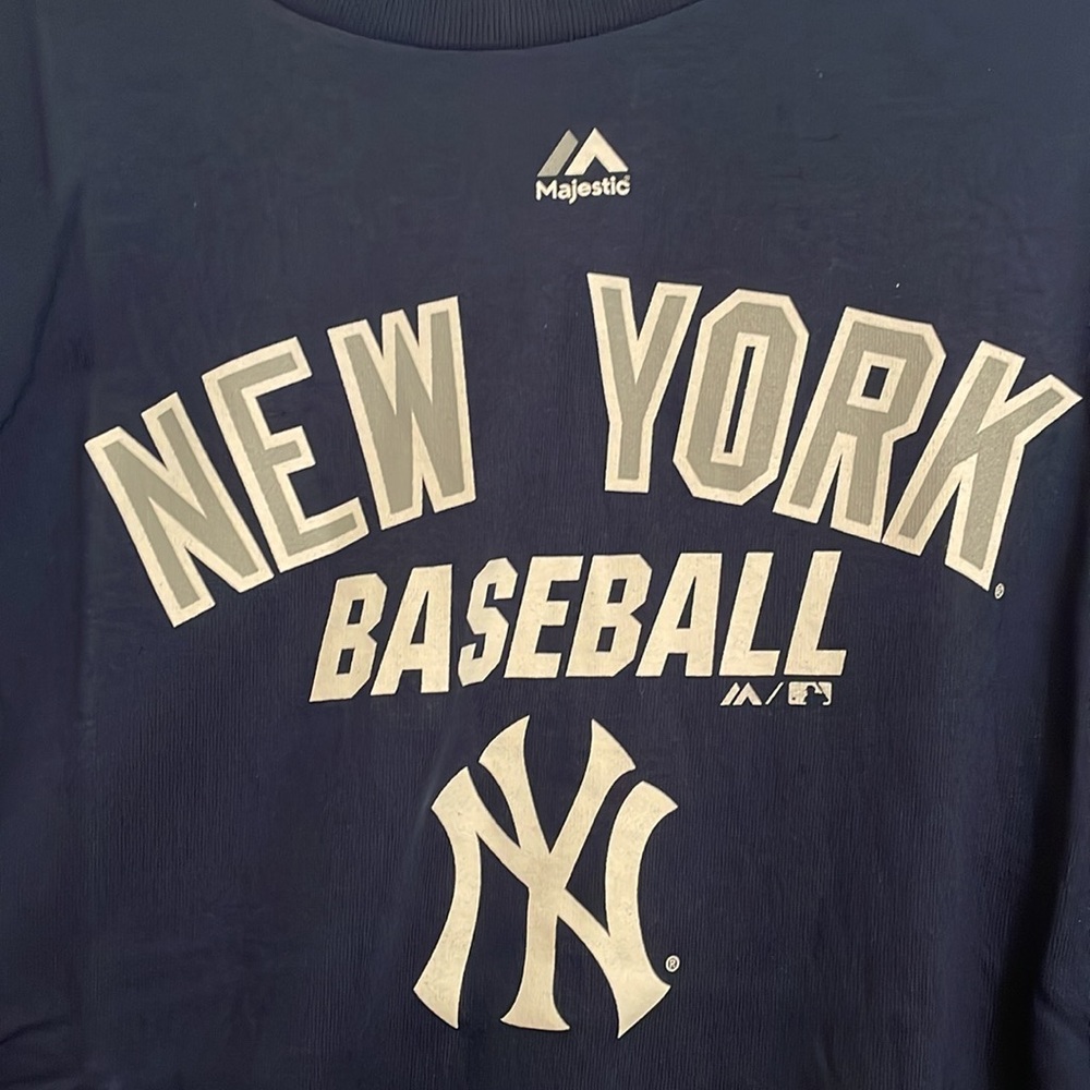 New York Yankees unisex t-shirt. NWT. Size xxl. Unisex